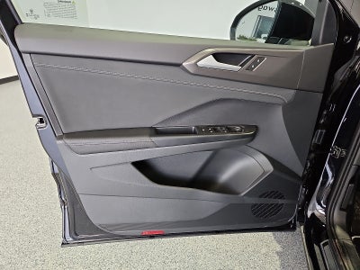 2026 Volkswagen Taos SE Black