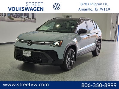 2027 Volkswagen Taos SE Black
