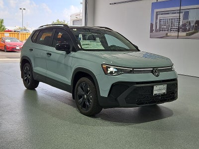 2027 Volkswagen Taos SE Black
