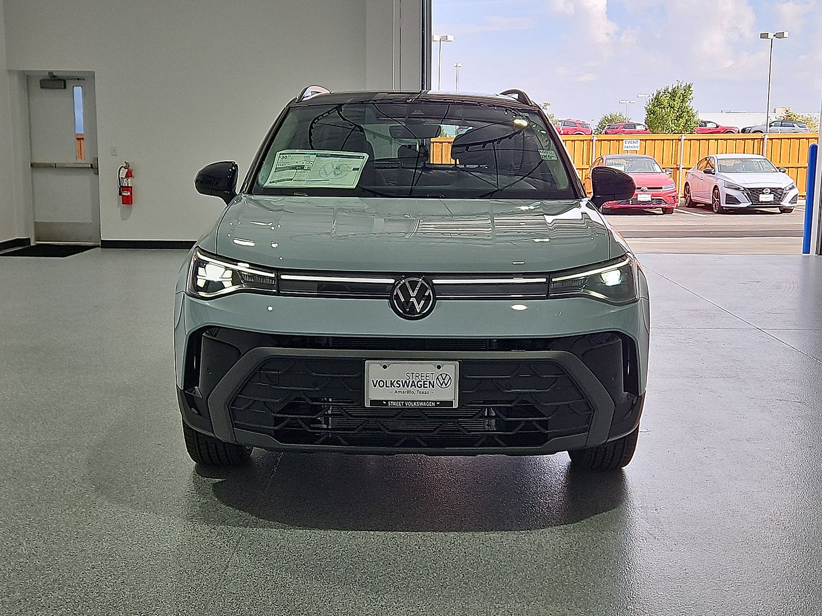 2027 Volkswagen Taos SE Black