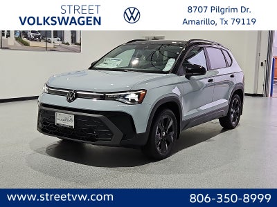 2027 Volkswagen Taos SE Black