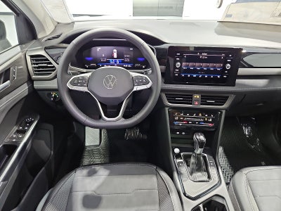 2027 Volkswagen Taos SE Black