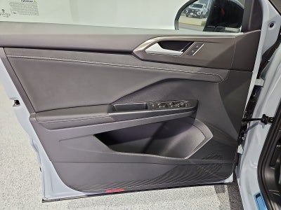 2027 Volkswagen Taos SE Black