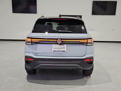2027 Volkswagen Taos SE Black