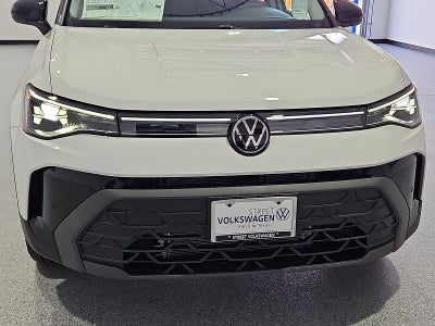 2027 Volkswagen Taos SE Black
