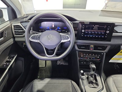 2027 Volkswagen Taos SE Black