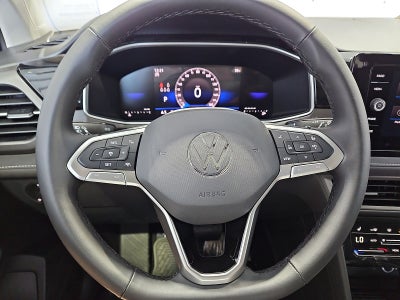 2027 Volkswagen Taos SE Black
