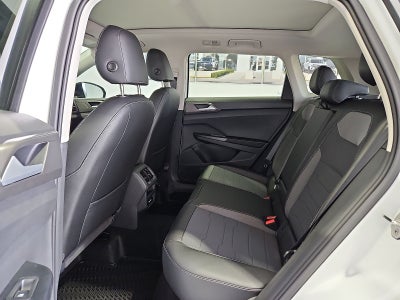 2027 Volkswagen Taos SE Black
