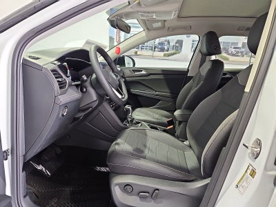 2027 Volkswagen Taos SE Black