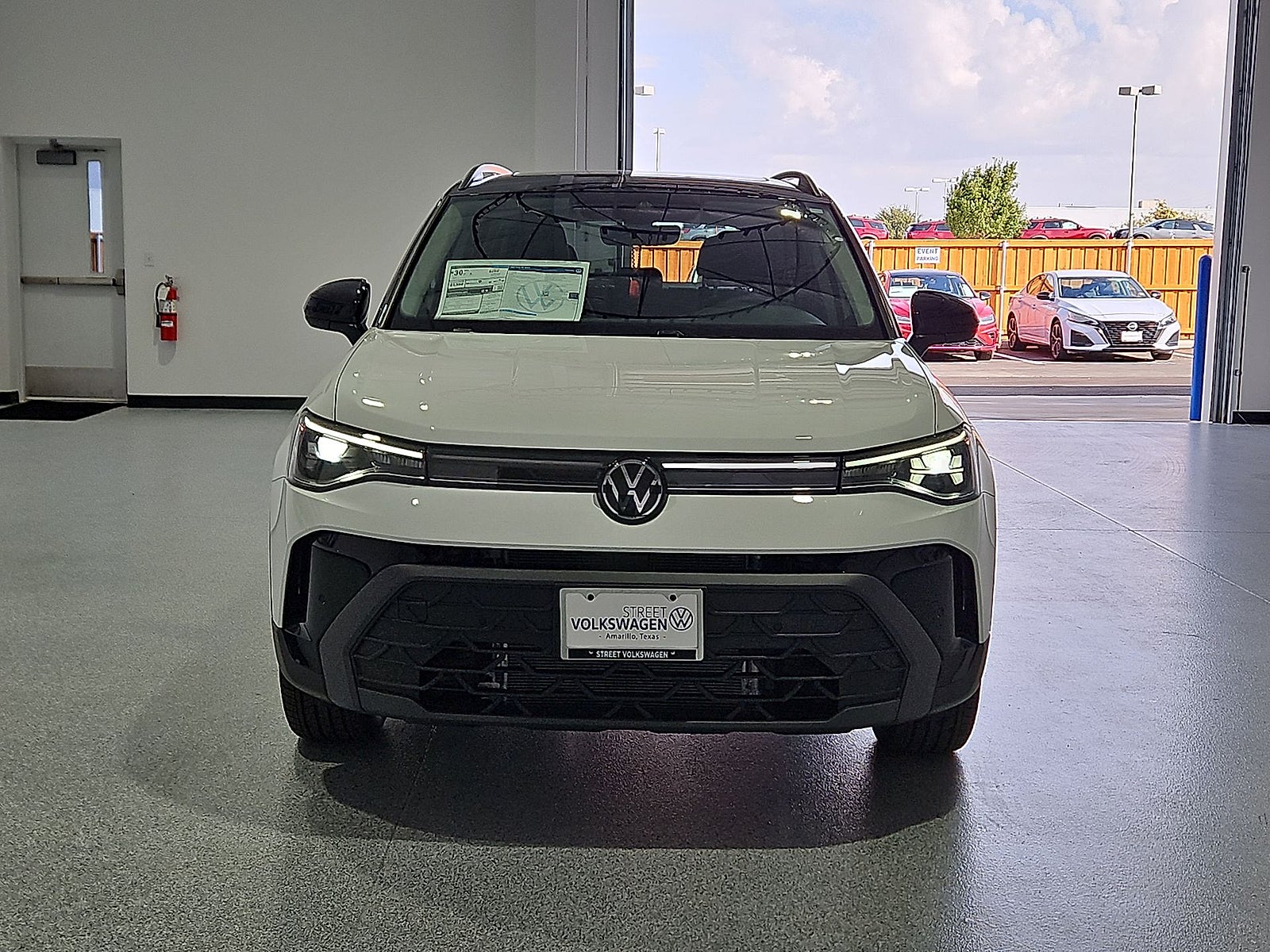 2027 Volkswagen Taos SE Black