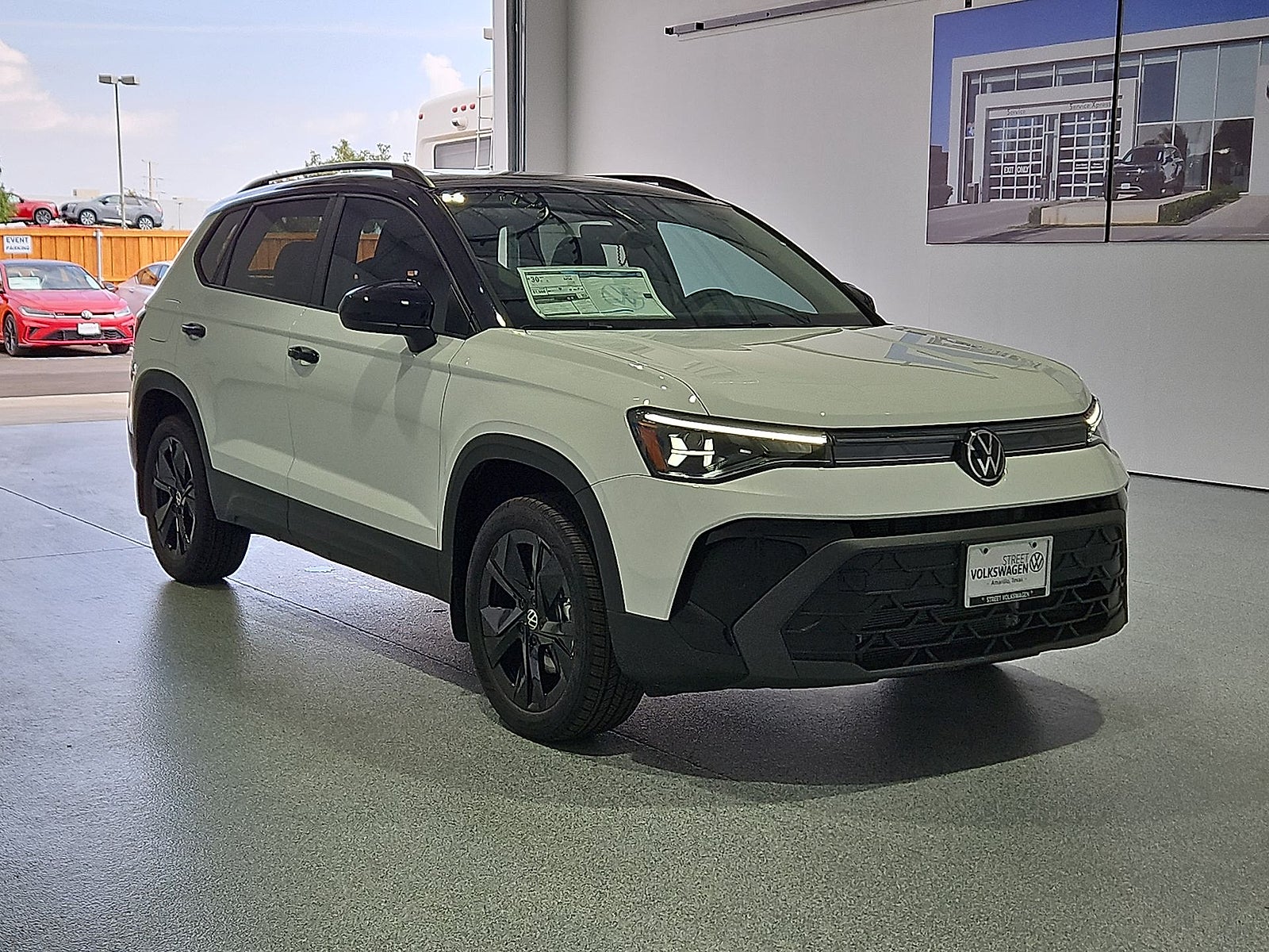 2027 Volkswagen Taos SE Black