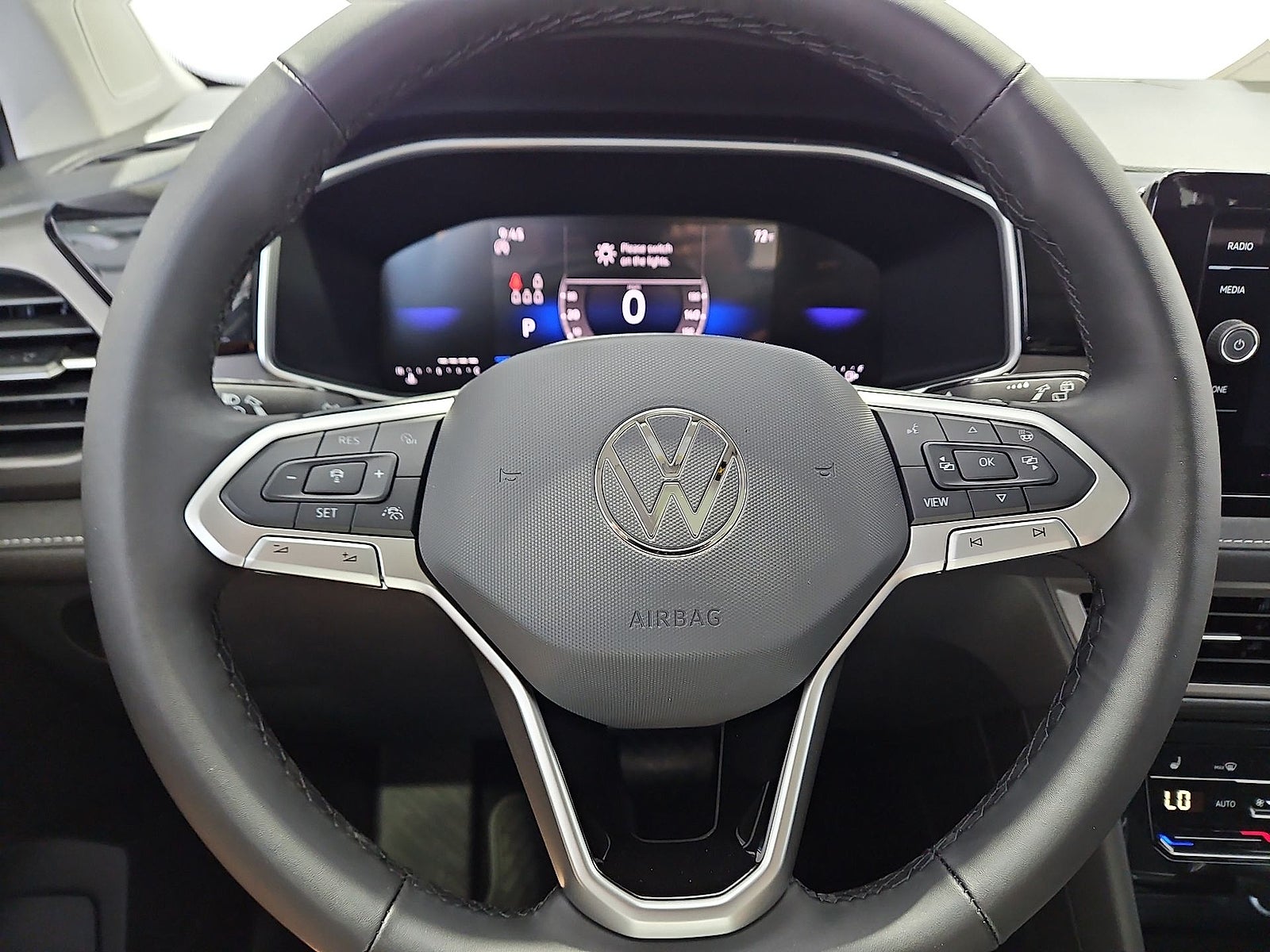 2027 Volkswagen Taos SE Black