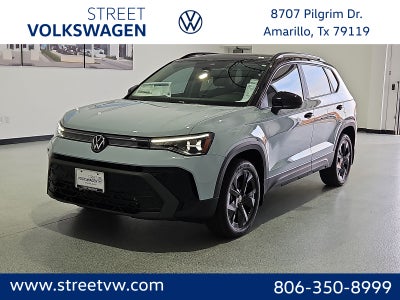 2027 Volkswagen Taos SE Black