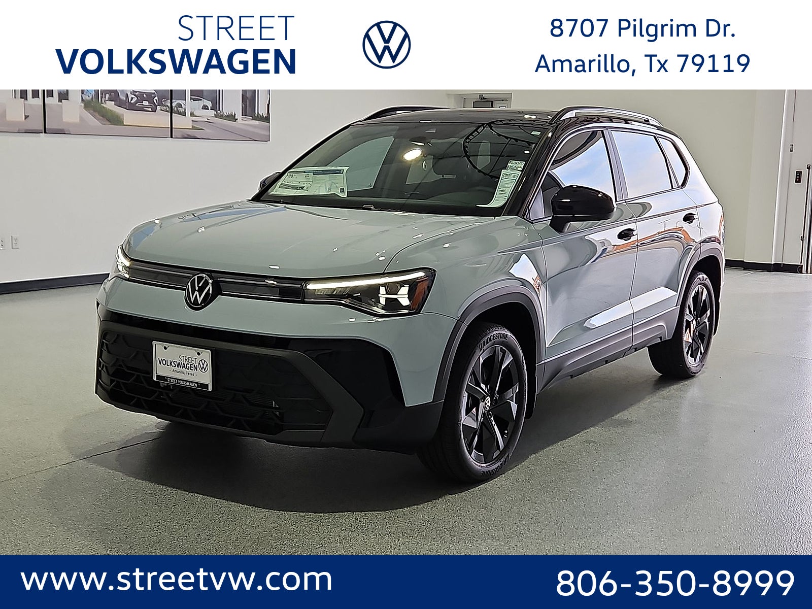 2027 Volkswagen Taos SE Black