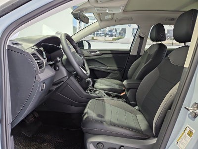 2027 Volkswagen Taos SE Black