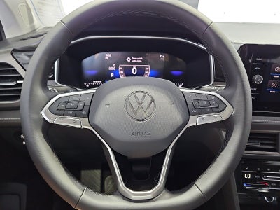 2027 Volkswagen Taos SE Black