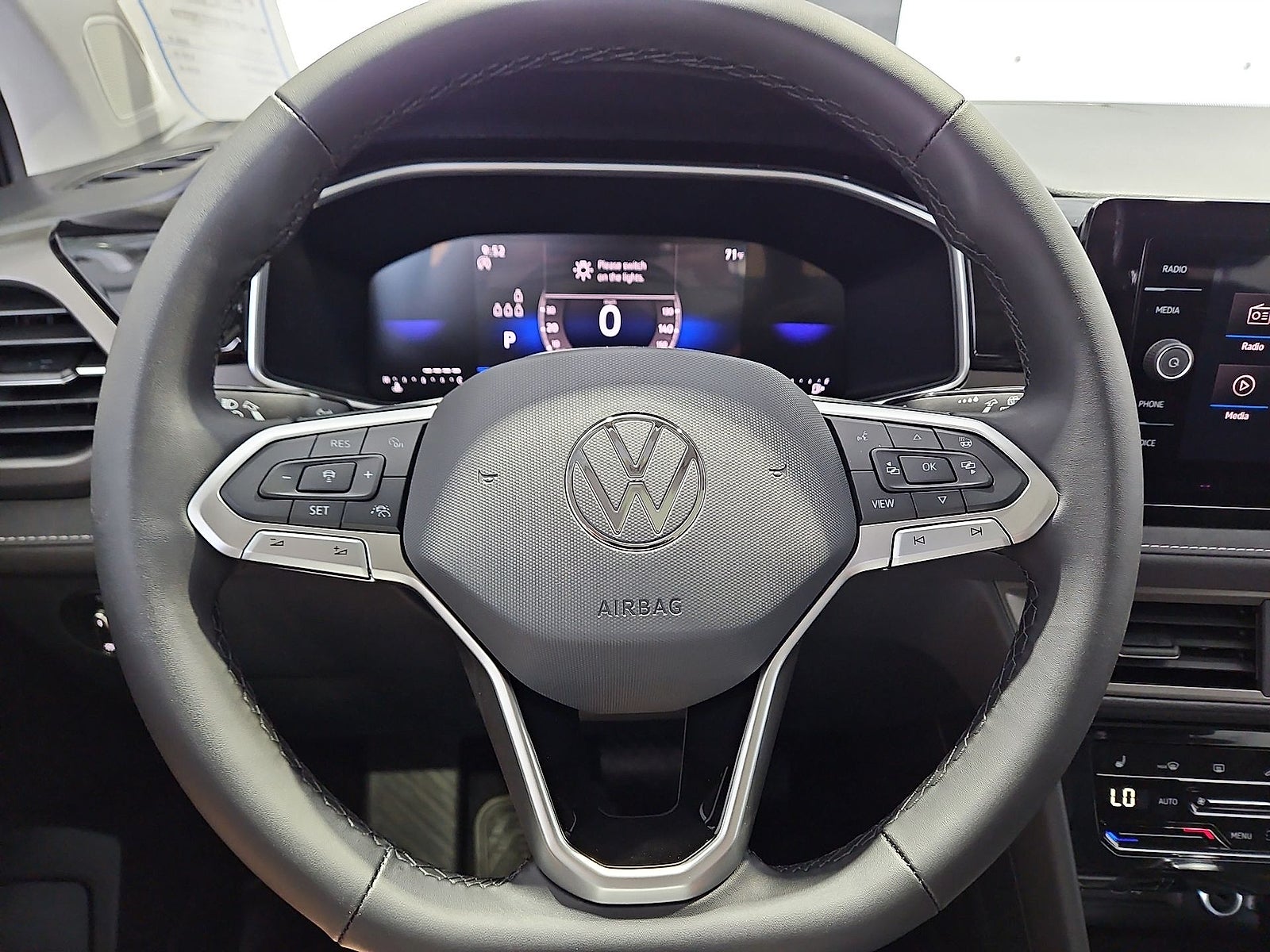 2027 Volkswagen Taos SE Black