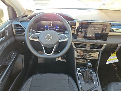 2027 Volkswagen Taos SE Black