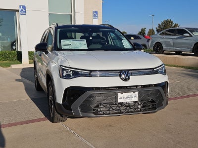 2027 Volkswagen Taos SE Black