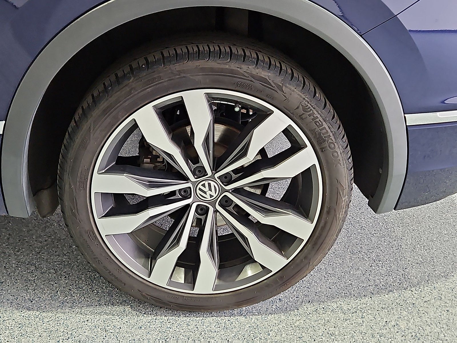 2021 Volkswagen Tiguan 2.0T SEL Premium R-Line