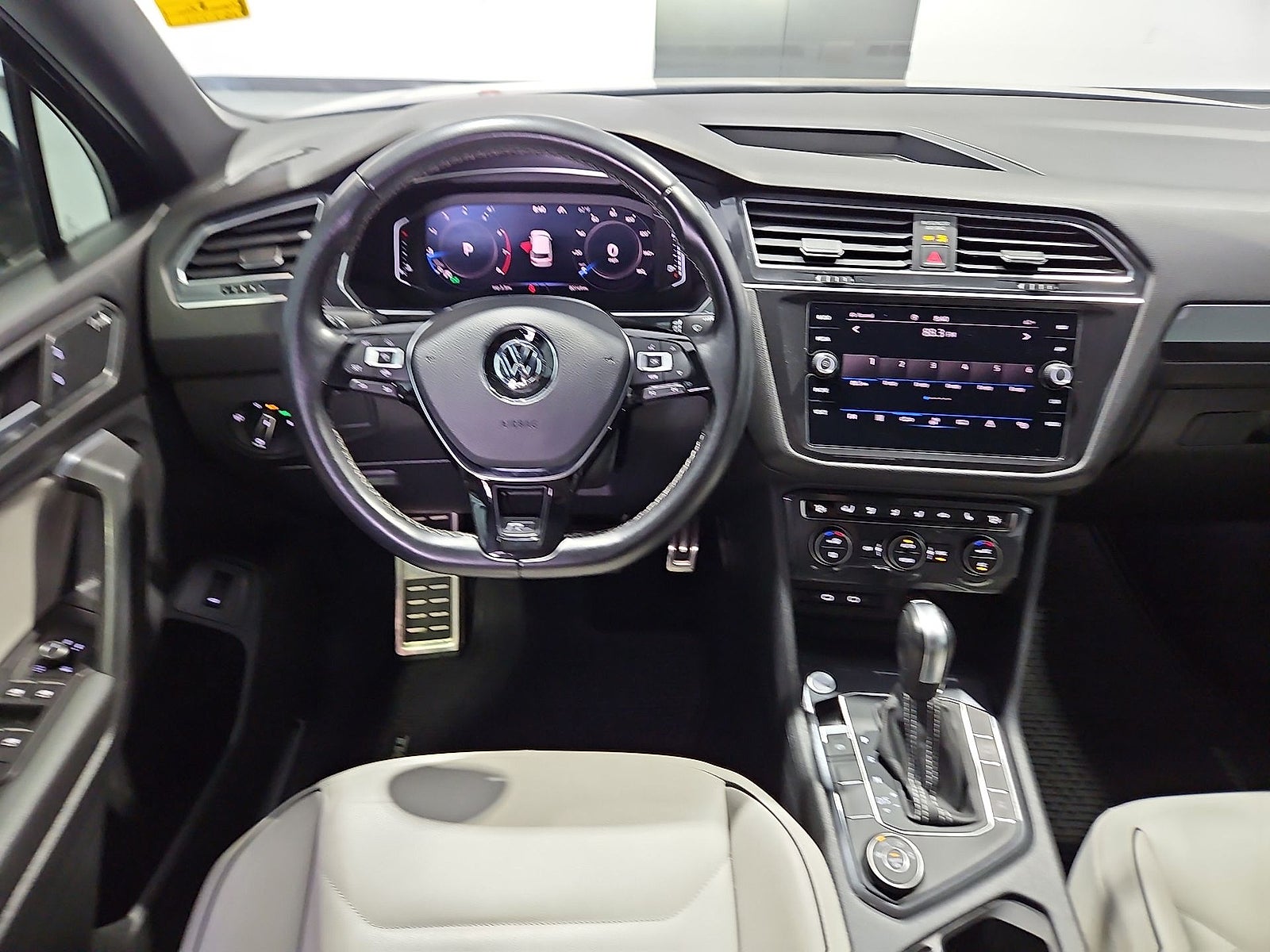 2021 Volkswagen Tiguan 2.0T SEL Premium R-Line