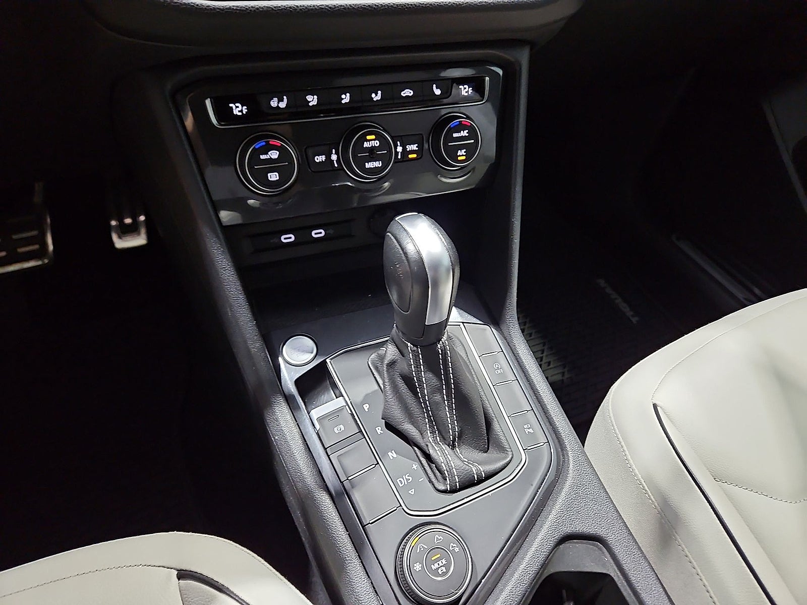 2021 Volkswagen Tiguan 2.0T SEL Premium R-Line