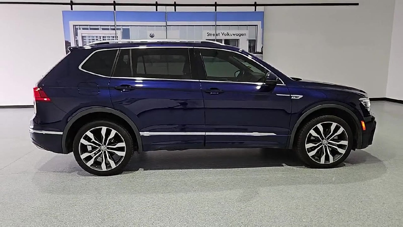 2021 Volkswagen Tiguan 2.0T SEL Premium R-Line