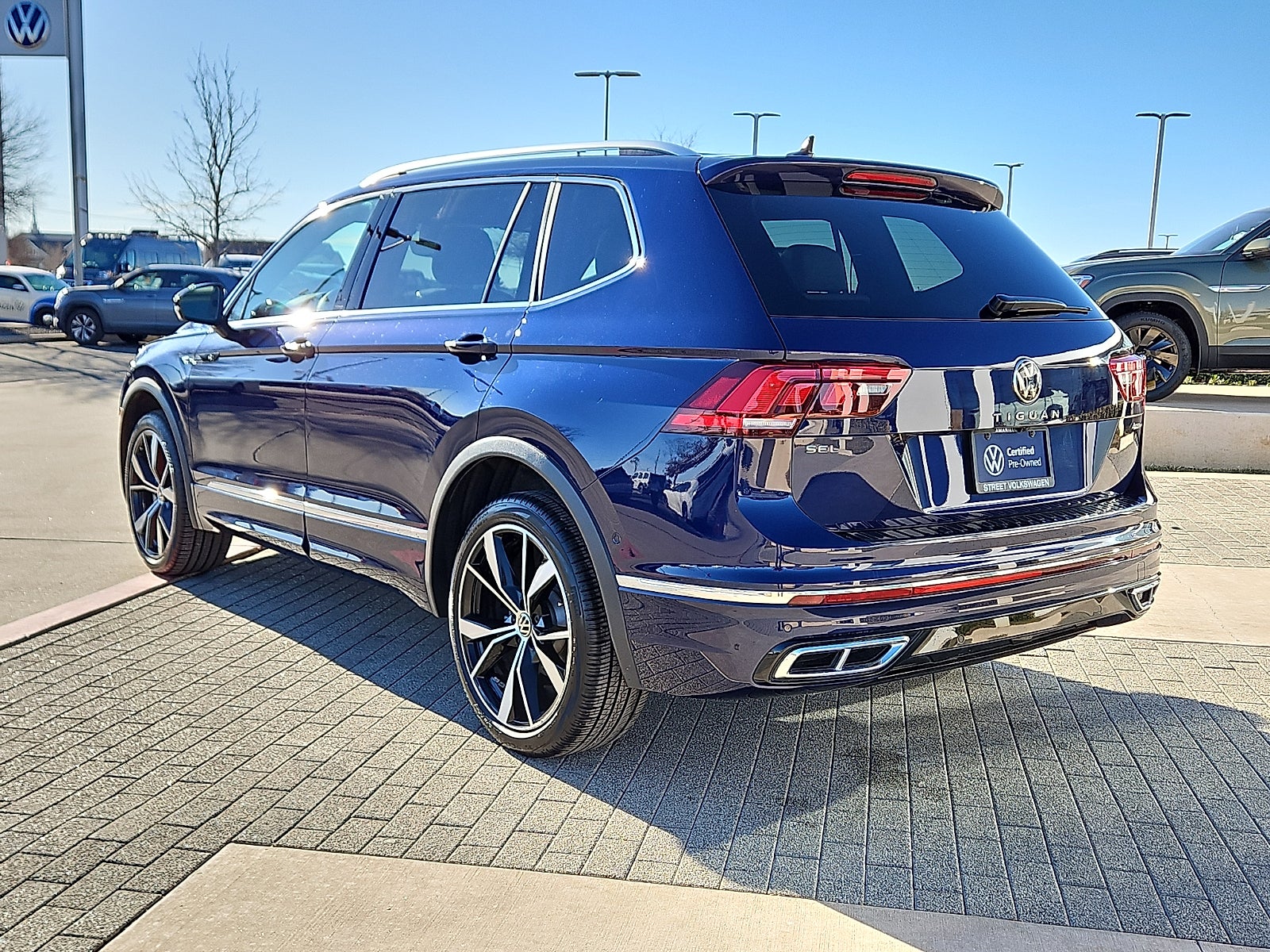 2022 Volkswagen Tiguan 2.0T SEL R-Line
