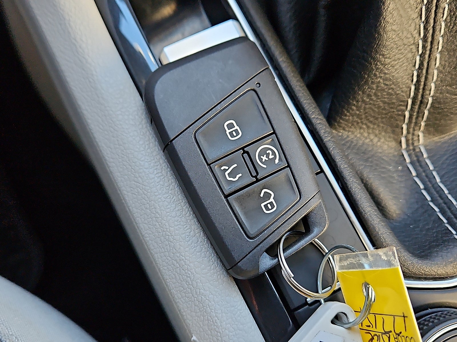 2022 Volkswagen Tiguan 2.0T SEL R-Line