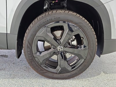 2025 Volkswagen Taos 1.5T SEL