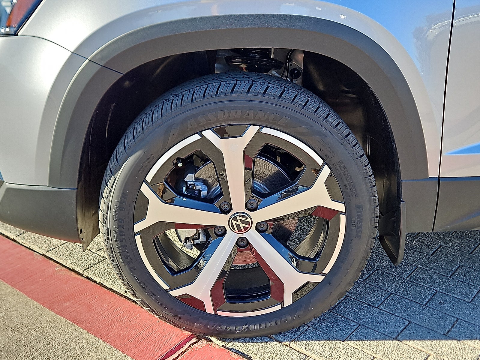 2026 Volkswagen Taos 1.5T SEL