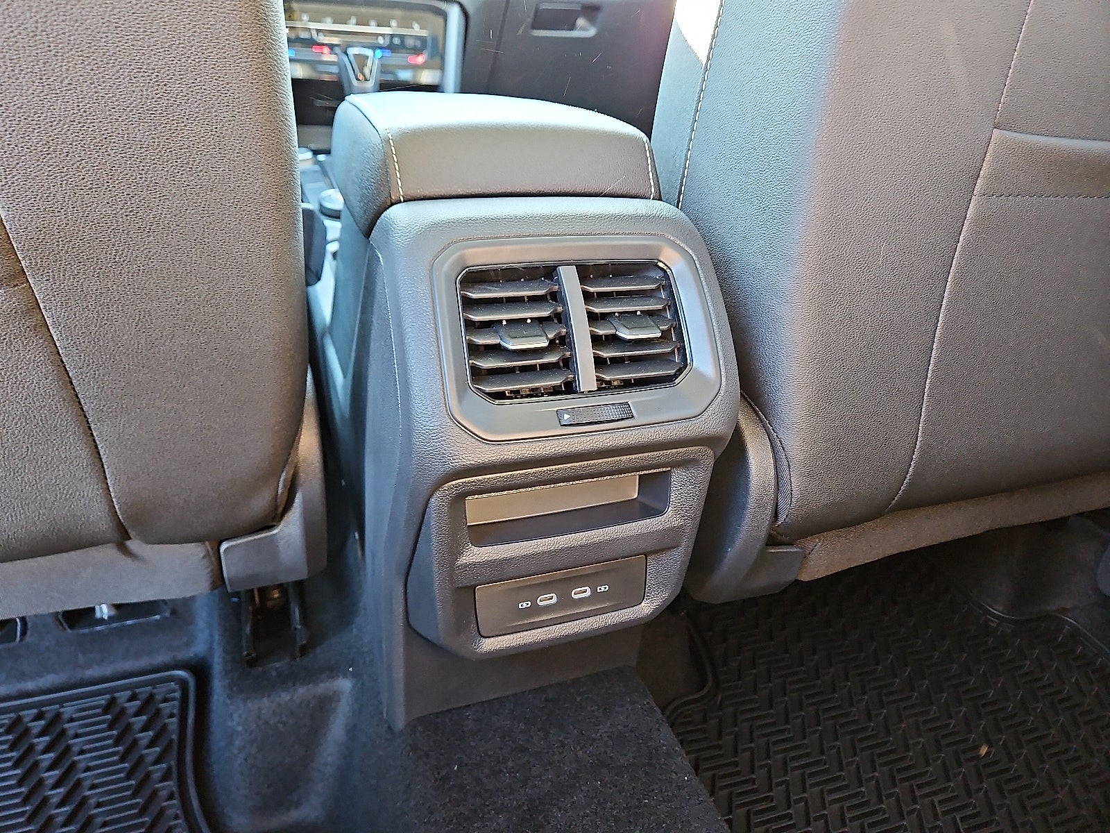 2026 Volkswagen Taos 1.5T SEL