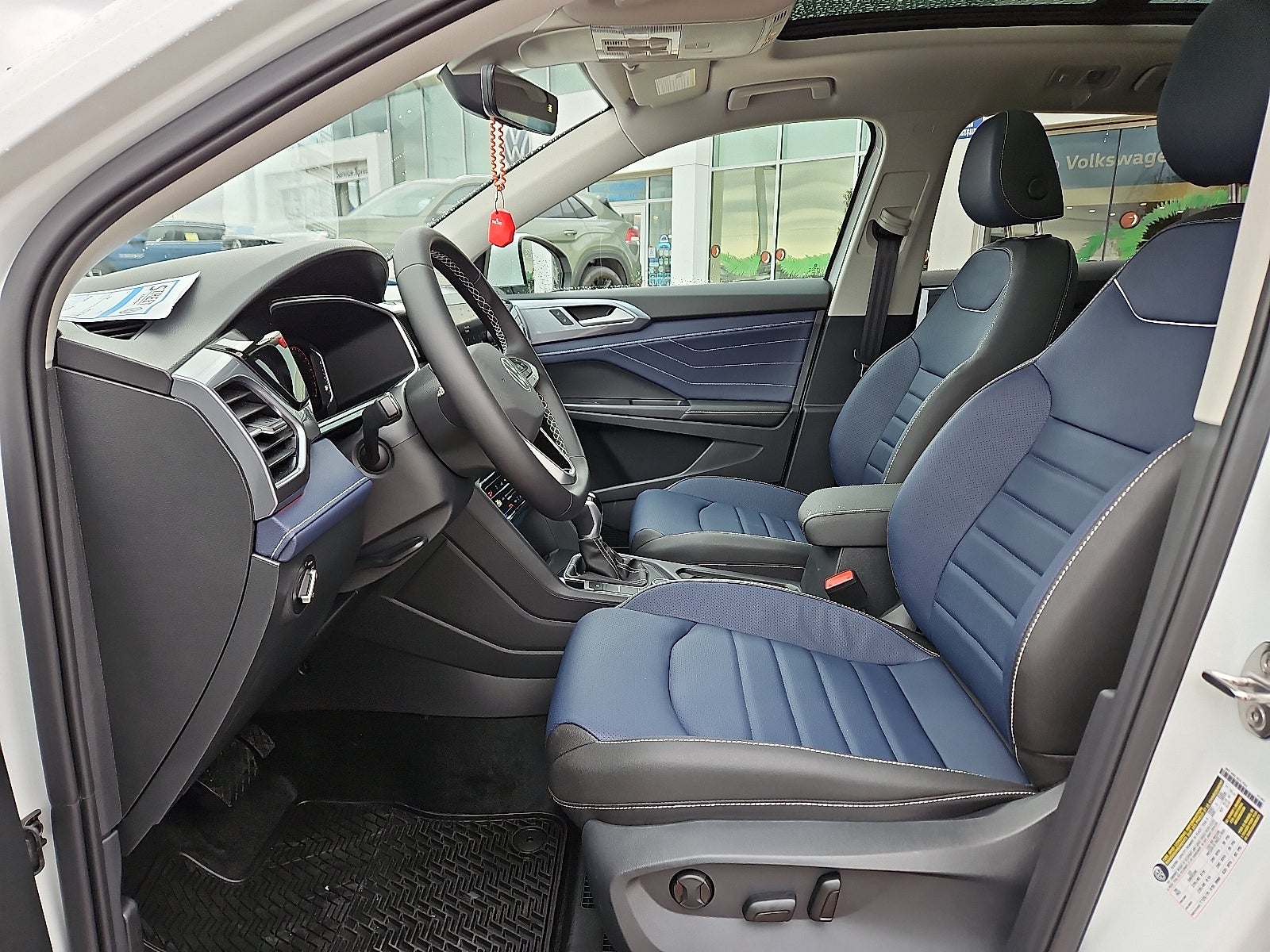 2026 Volkswagen Taos 1.5T SEL