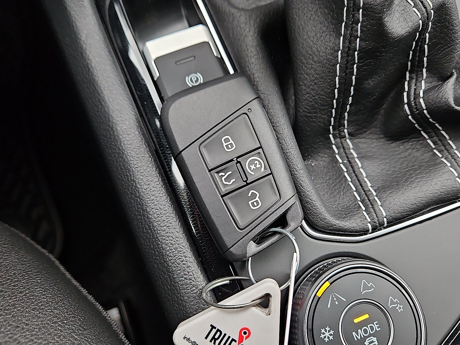 2026 Volkswagen Taos 1.5T SEL