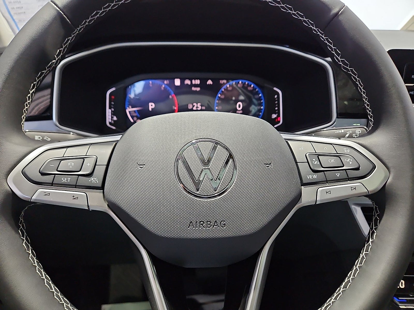 2026 Volkswagen Taos SEL