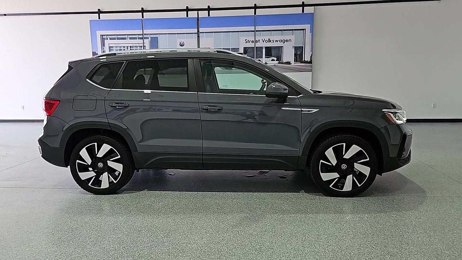2024 Volkswagen Taos 1.5T SEL