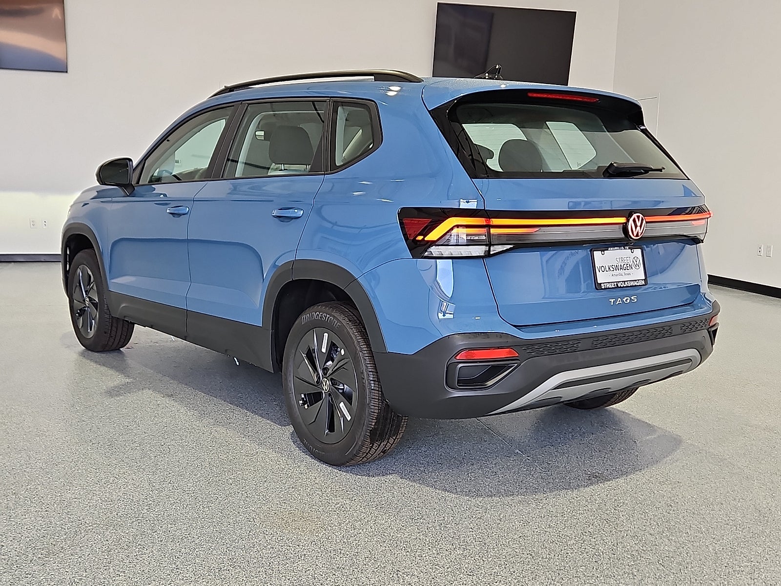 2026 Volkswagen Taos S