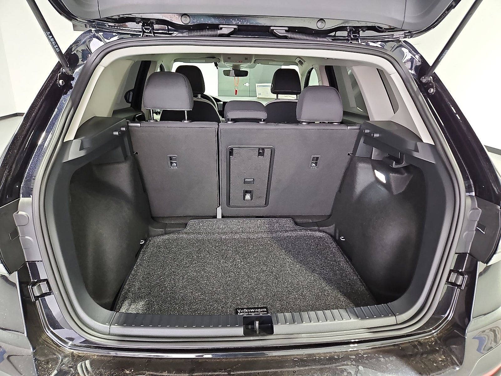 2027 Volkswagen Taos S