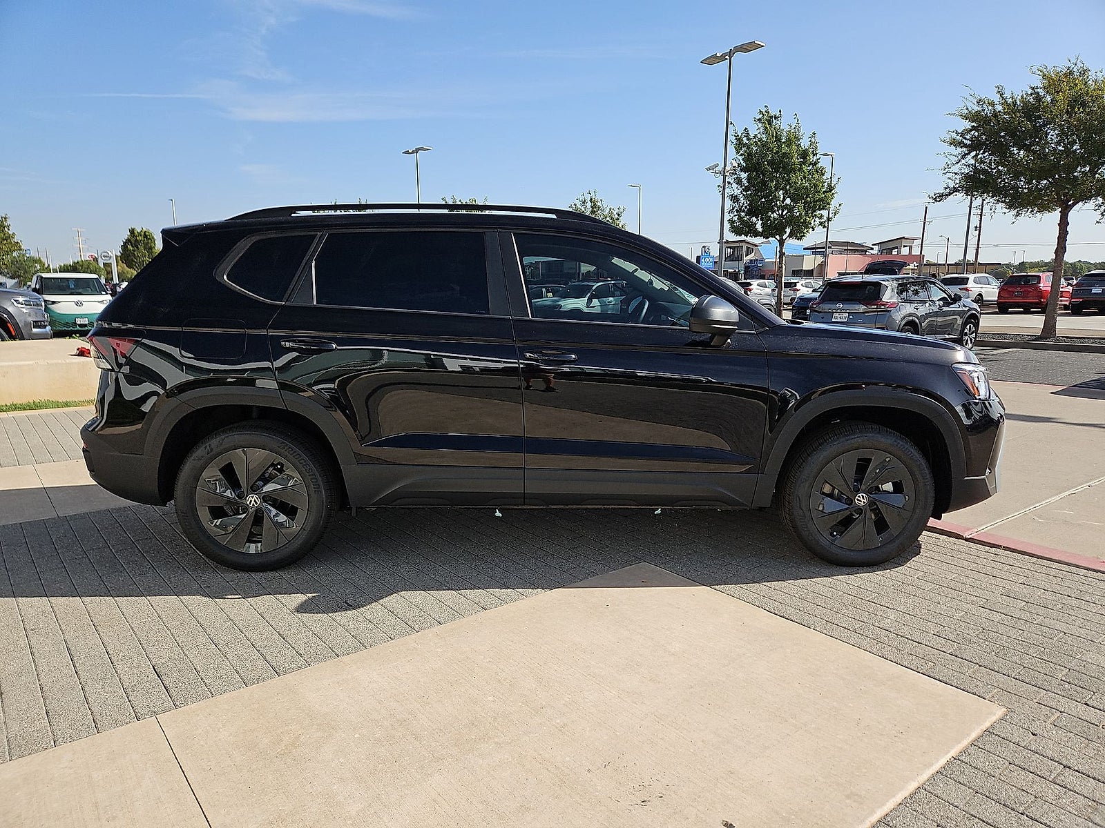 2027 Volkswagen Taos S