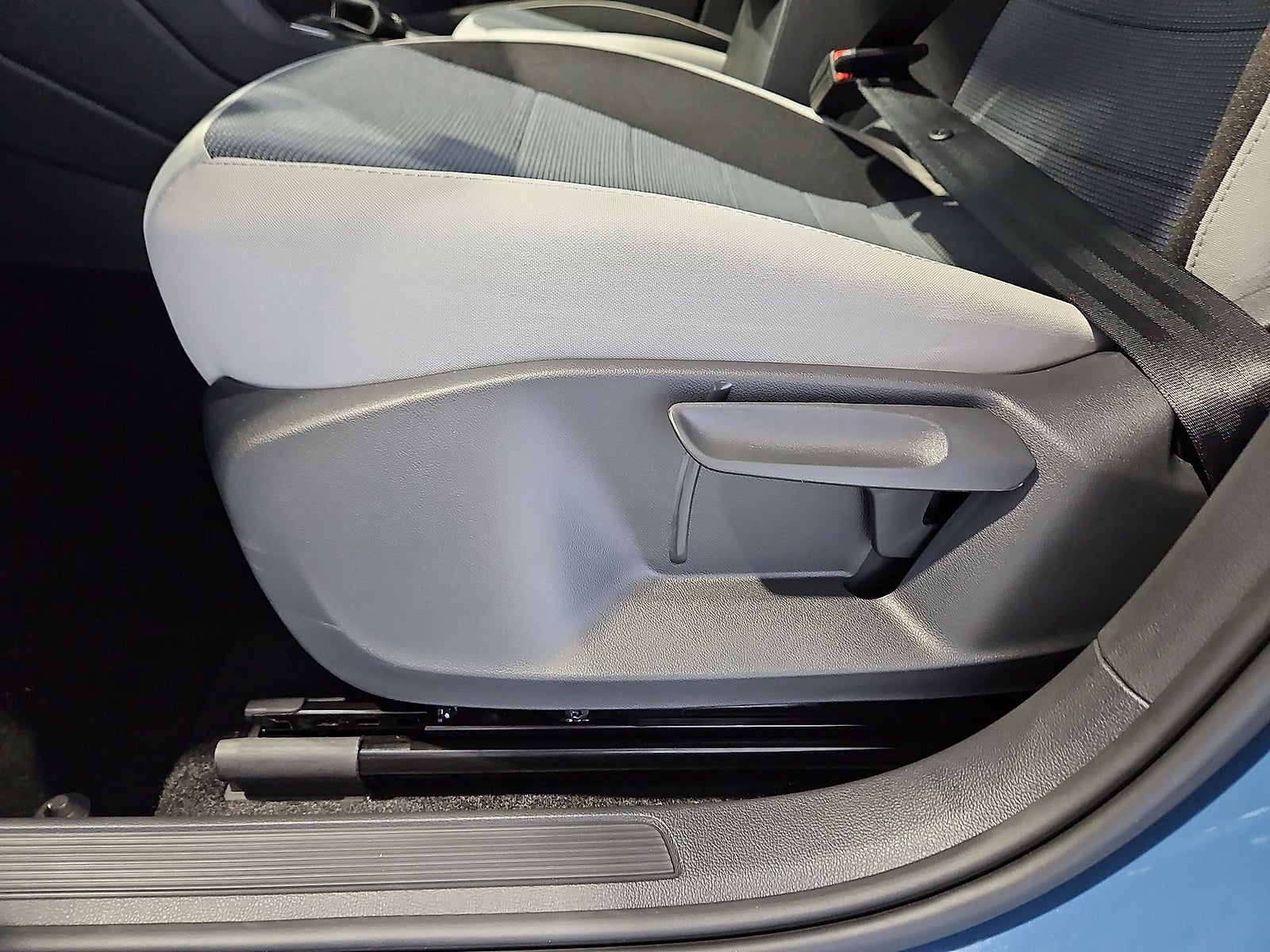 2027 Volkswagen Taos S