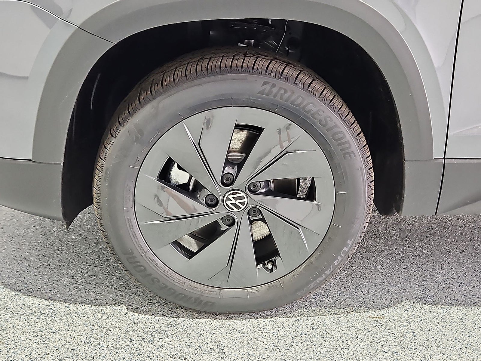 2027 Volkswagen Taos S