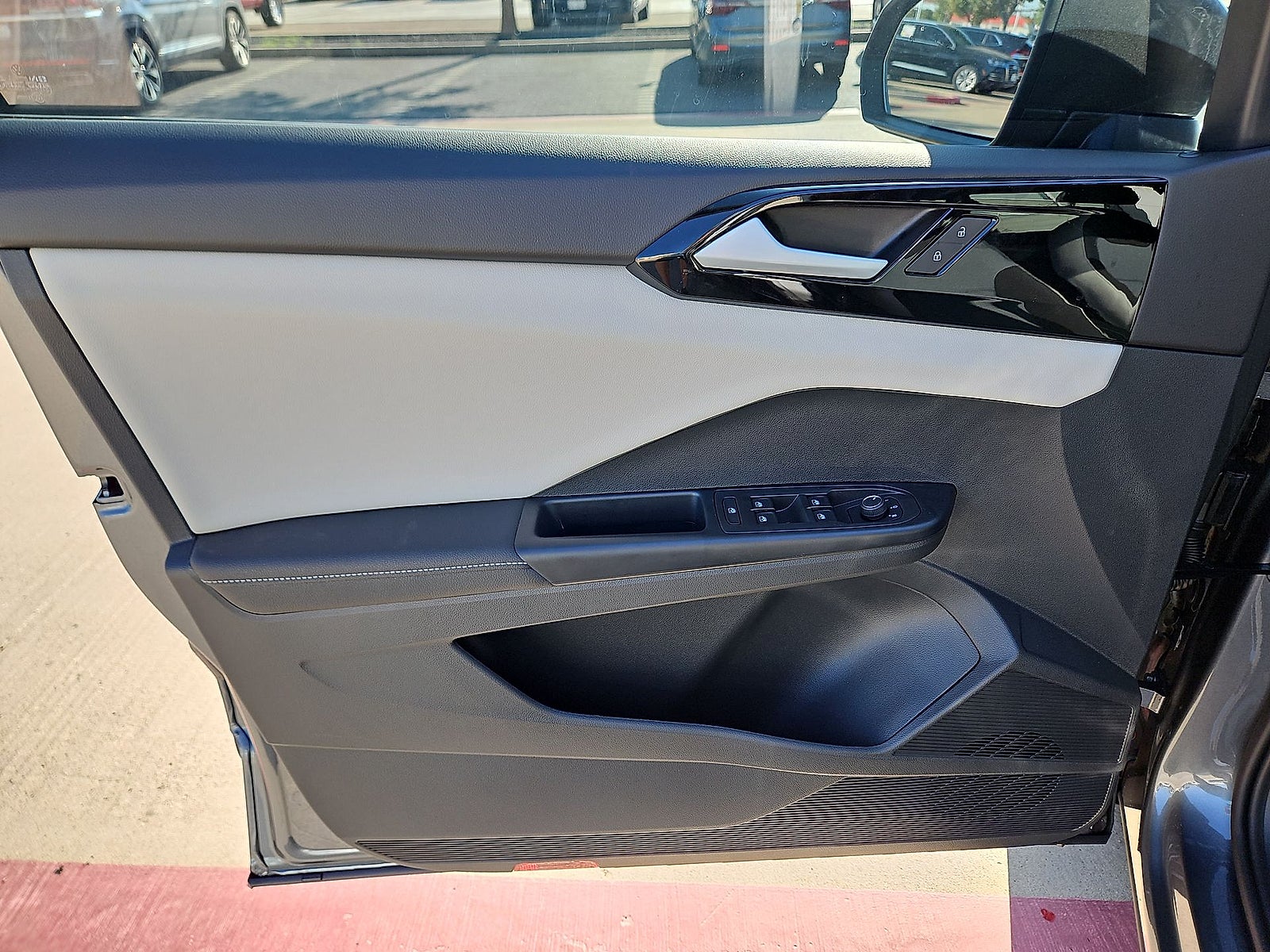 2027 Volkswagen Taos S