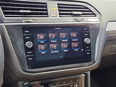 2024 Volkswagen Tiguan 2.0T SE R-Line Black