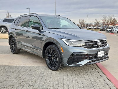 2022 Volkswagen Tiguan 2.0T SE R-Line Black