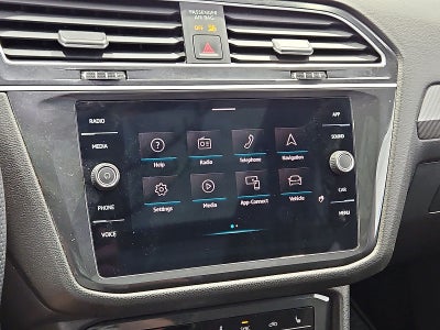 2024 Volkswagen Tiguan 2.0T SE R-Line Black
