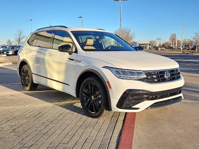2022 Volkswagen Tiguan 2.0T SE R-Line Black