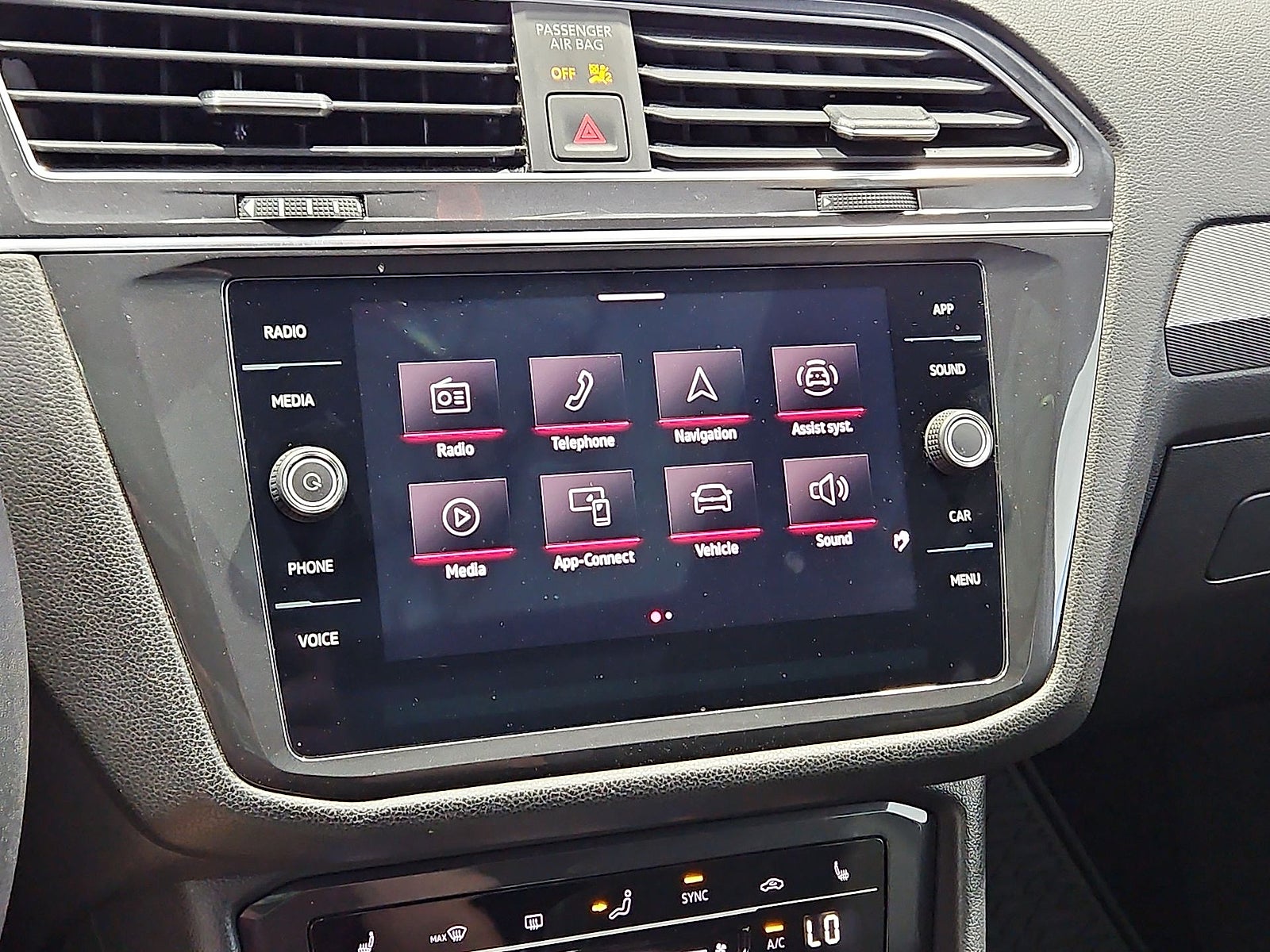 2023 Volkswagen Tiguan 2.0T SE R-Line Black