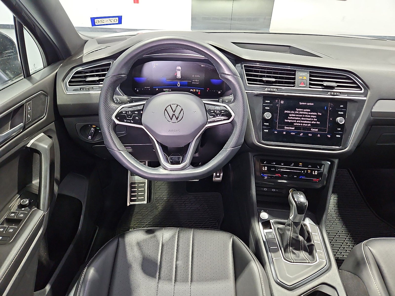 2023 Volkswagen Tiguan 2.0T SE R-Line Black