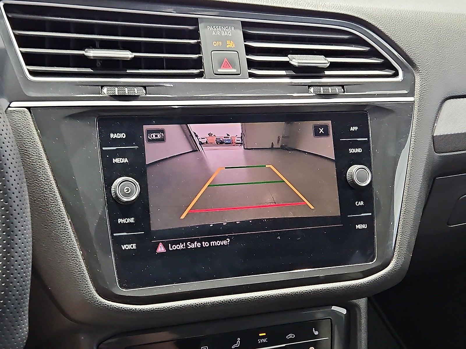 2023 Volkswagen Tiguan 2.0T SE R-Line Black