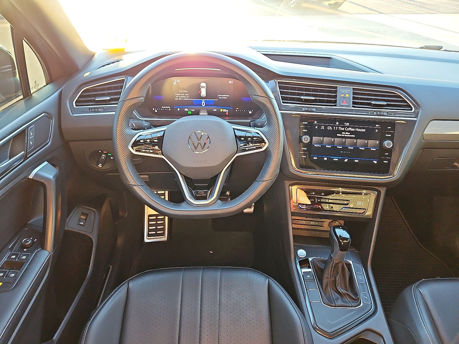 2024 Volkswagen Tiguan 2.0T SE R-Line Black